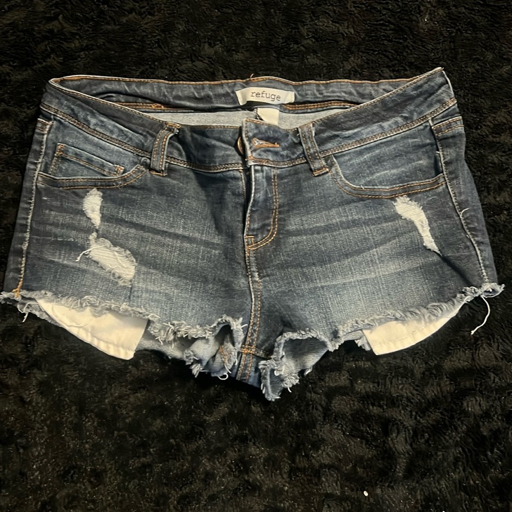 Refuge Jean Shorts - Size 4